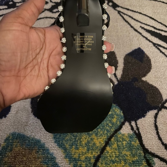 Steve Madden Heels - Picture 3 of 4